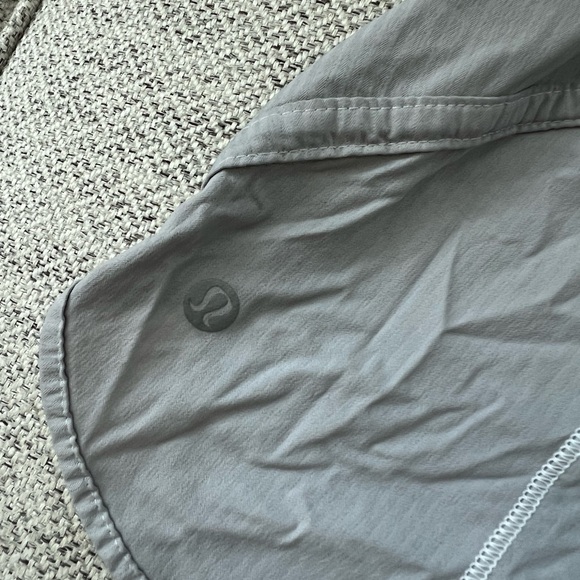 lululemon athletica Light Gray Women's Athletic Shorts - Picture 3 of 8